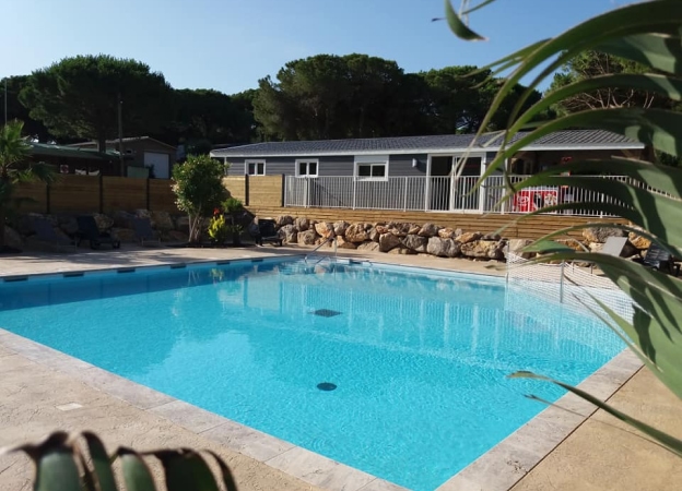camping 3 étoiles avec piscine